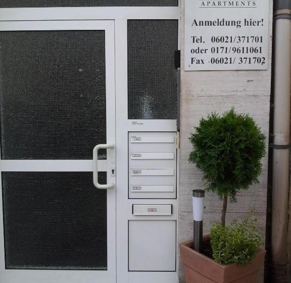 酒店 Hofgarten Apartments