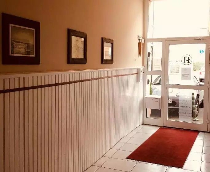 Hotelli Hofgarten Apartments