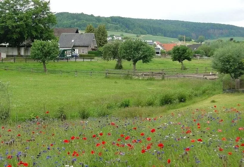 Hotelli Hoxter Am Jakobsweg