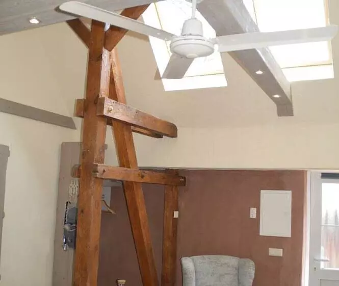 هتل Kolonieschänke