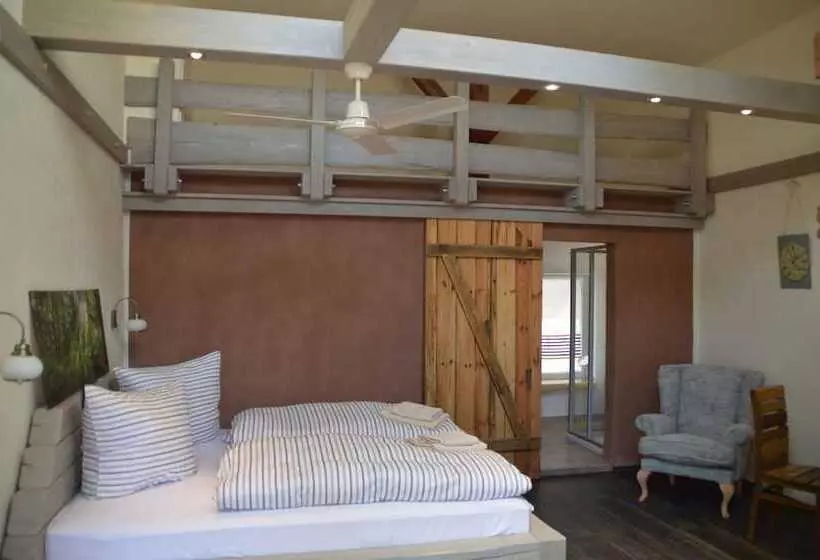 هتل Kolonieschänke