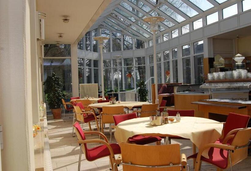 فندق Krelinger Freizeit Und Tagungszentrum