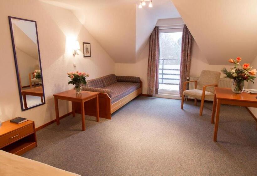 فندق Krelinger Freizeit Und Tagungszentrum