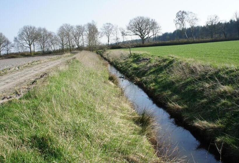 Отель Kropper Busch Garni