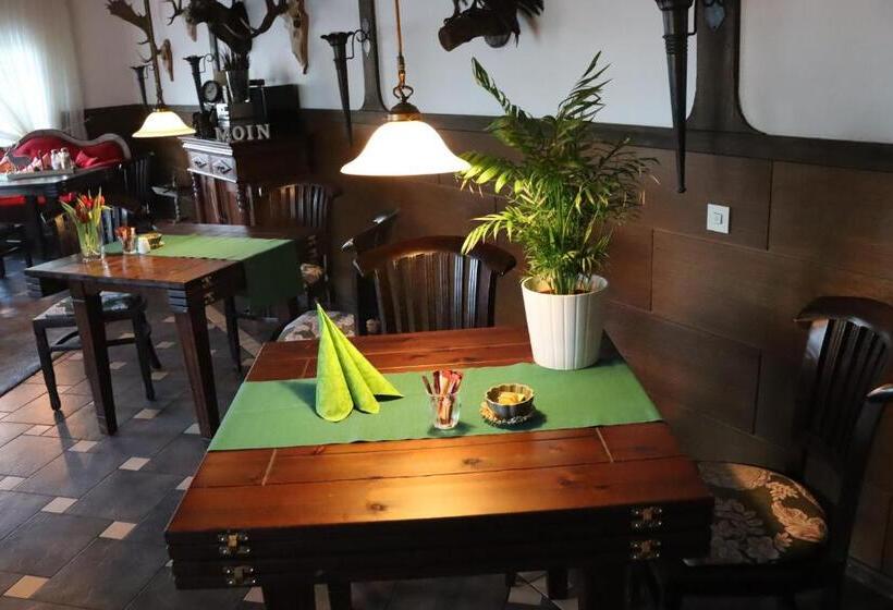 Отель Kropper Busch Garni