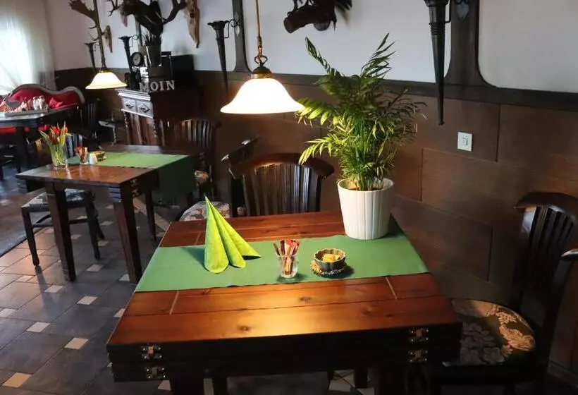 Hotelli Kropper Busch Garni