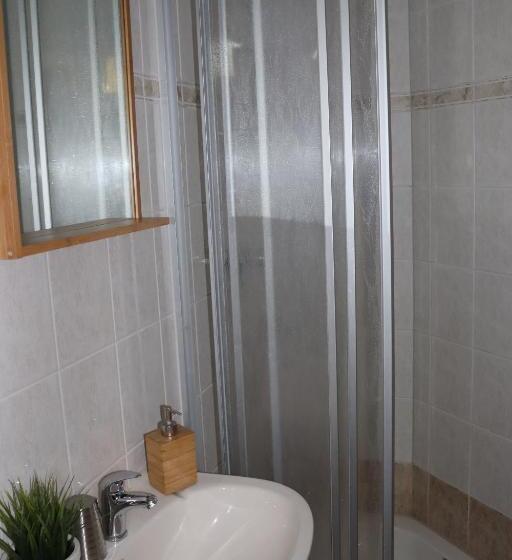 Отель Kropper Busch Garni