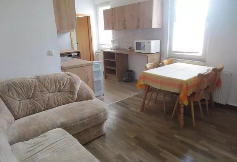 Hotelli Pension Barghus