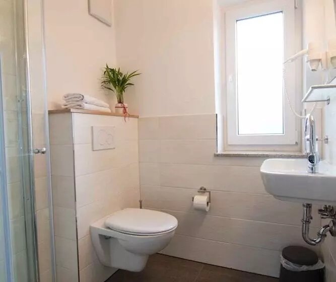 Hotelli Pension Klein