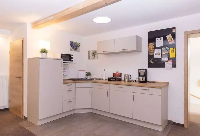 Hotelli Pension Klein