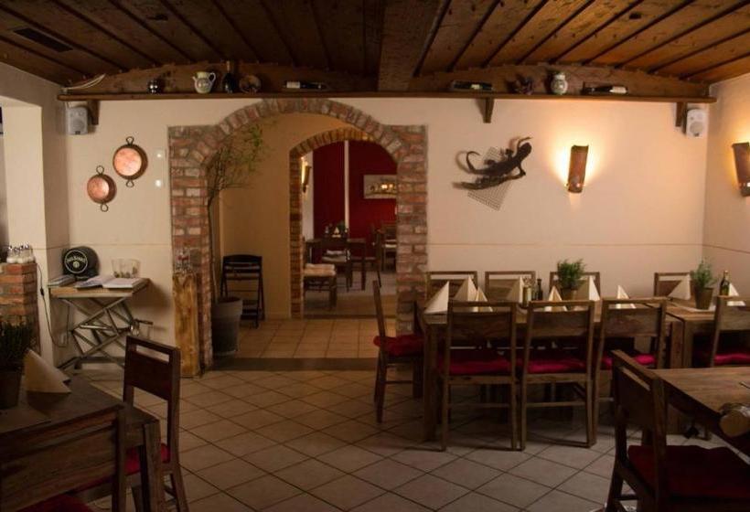 فندق Pension Ristorante Da Giova