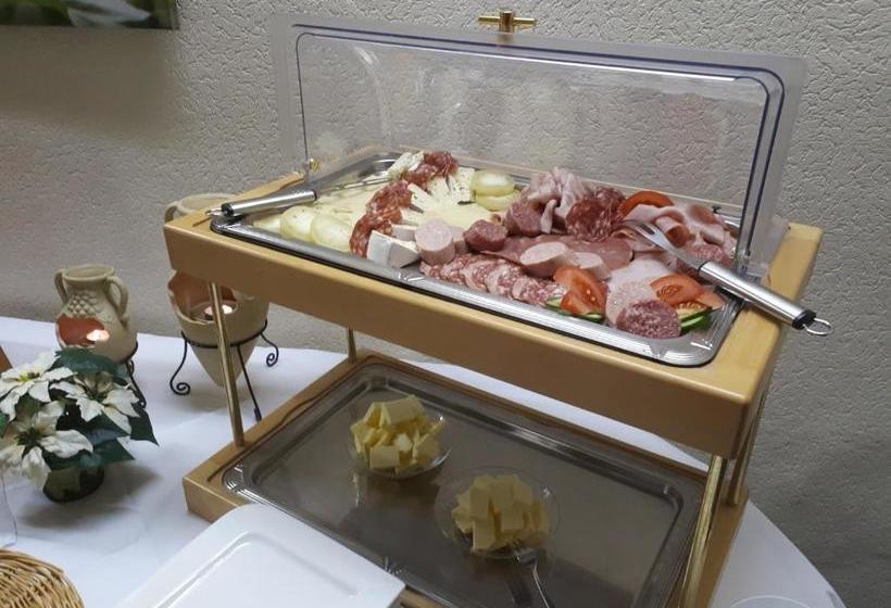 فندق Pension Volkert