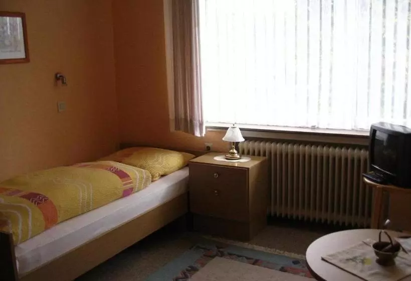 ホテル Pension Volkert