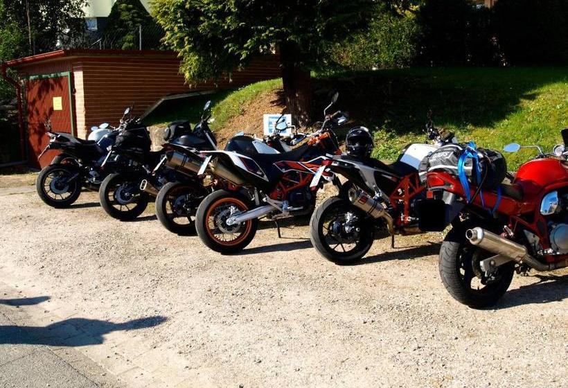 فندق Pension Volkert