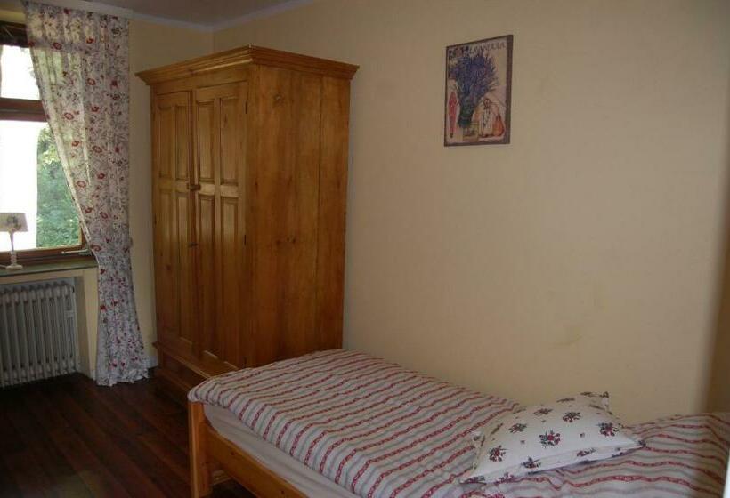 ホテル Restaurant Yamas Im Haus Waldesruh