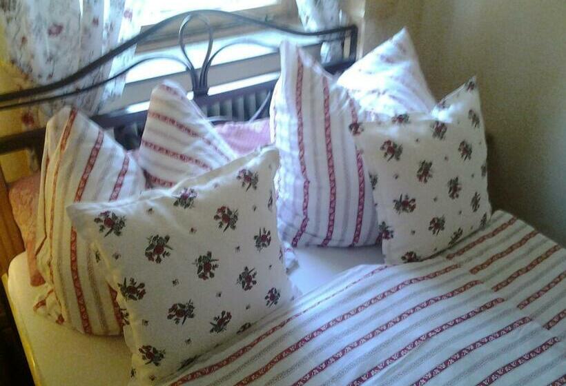 ホテル Restaurant Yamas Im Haus Waldesruh