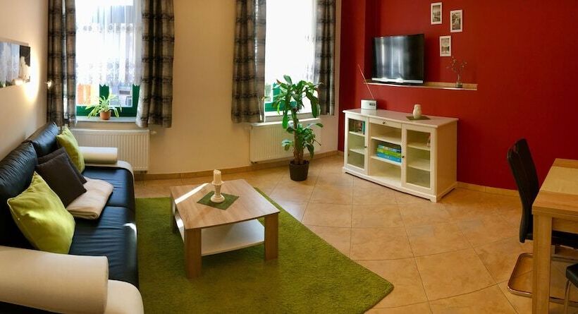 هتل Schweizerhaus