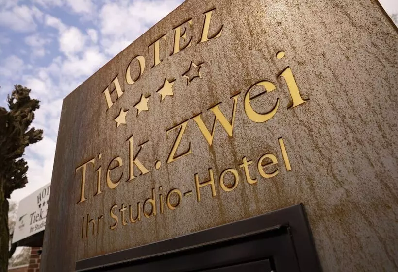 Hotelli Tiek Apartments