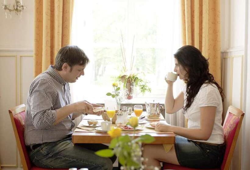 Отель Trierer Hof