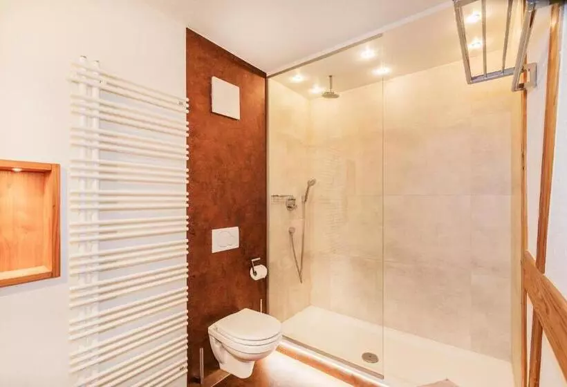 Hotelli Zum Pfeiffer