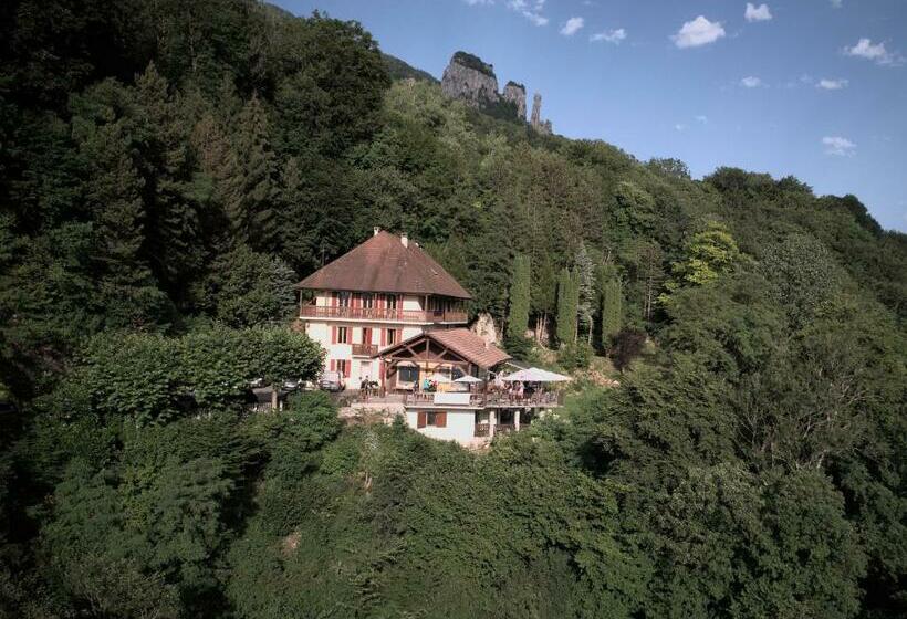 فندق صغير Auberge Du Pont De L Abîme