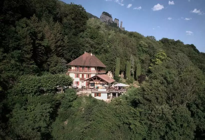 Auberge Du Pont De L Abîme
