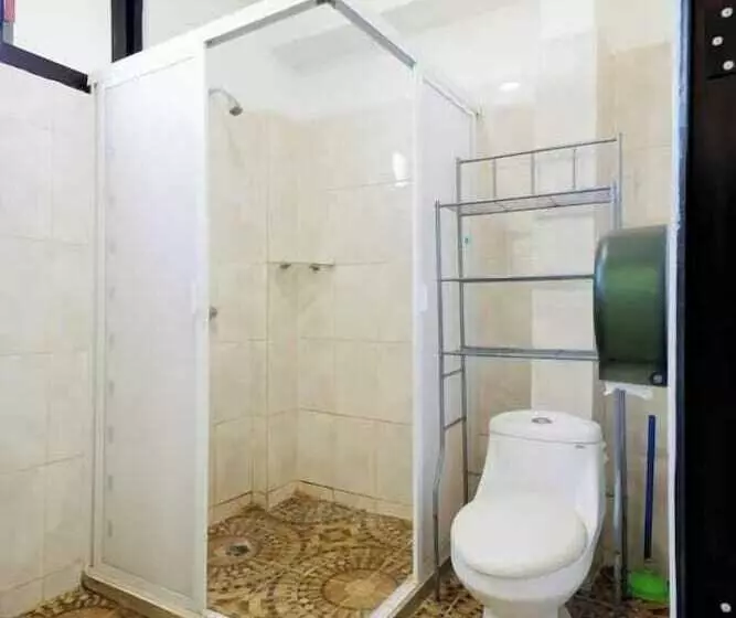 Retkeilymaja Surfnest Tamarindos