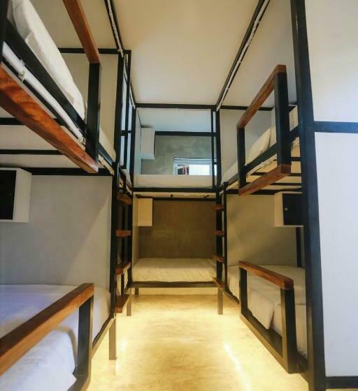 Beach People Hostel Bantayan Island