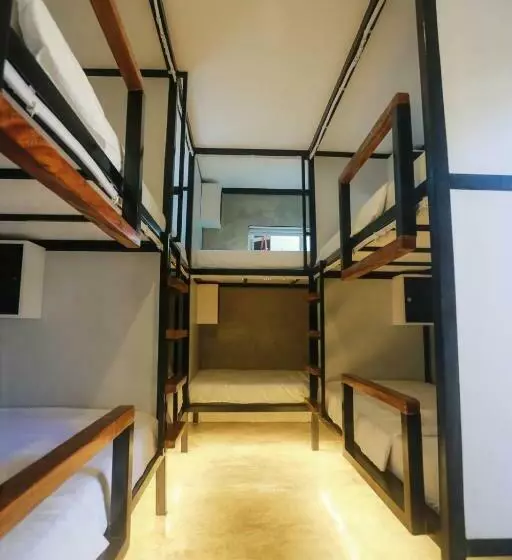 Beach People Hostel Bantayan Island