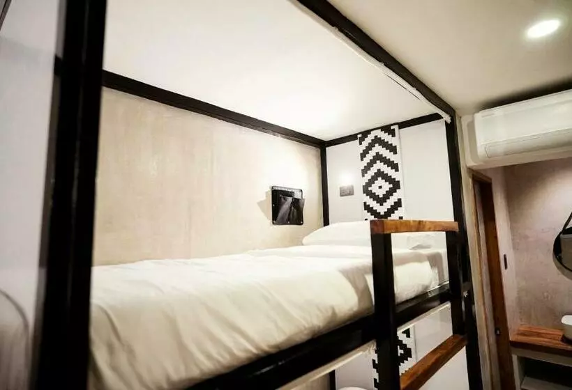 Beach People Hostel Bantayan Island