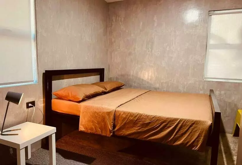 Beach People Hostel Bantayan Island