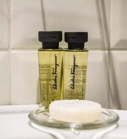 ベッドアンドブレックファースト Foresteria Villa Puccini Casa Per Ferie