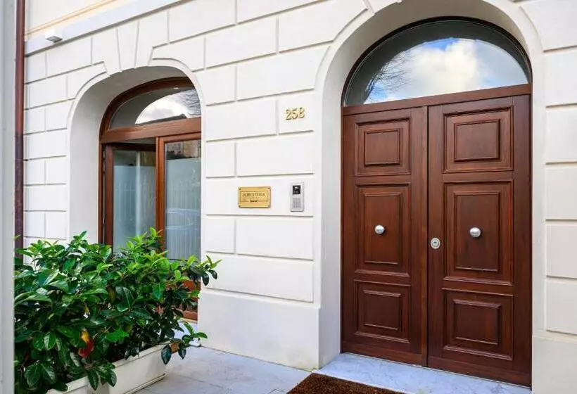 ベッドアンドブレックファースト Foresteria Villa Puccini Casa Per Ferie