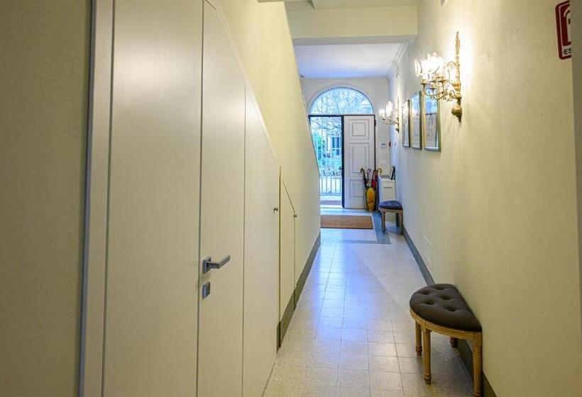 تختخواب و صبحانه Foresteria Villa Puccini Casa Per Ferie