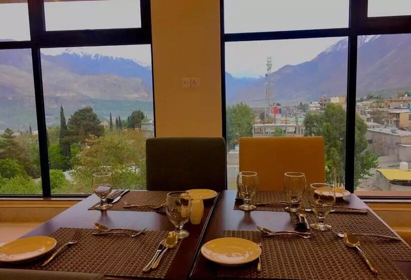هتل Avari Xpress Gilgit