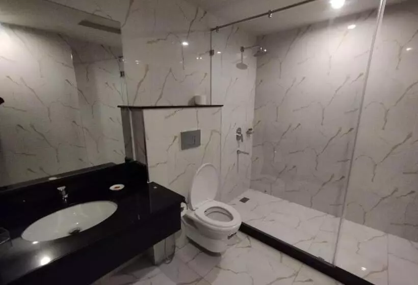 هتل Avari Xpress Gilgit