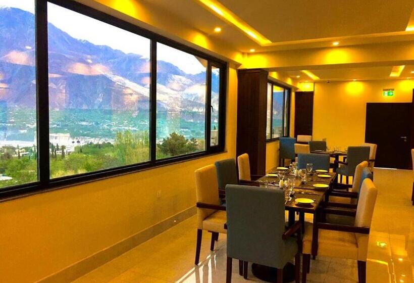 هتل Avari Xpress Gilgit