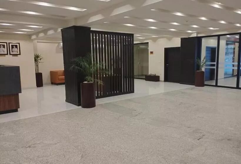 هتل Avari Xpress Gilgit