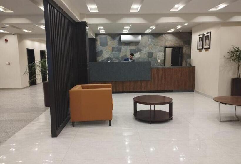 هتل Avari Xpress Gilgit