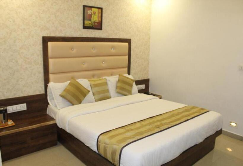 בית מלון כפרי Avn