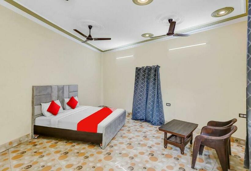 בית מלון כפרי Flagship Friends Guest House