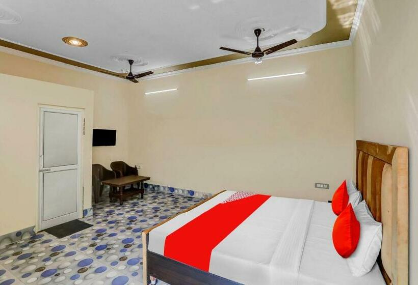 בית מלון כפרי Flagship Friends Guest House