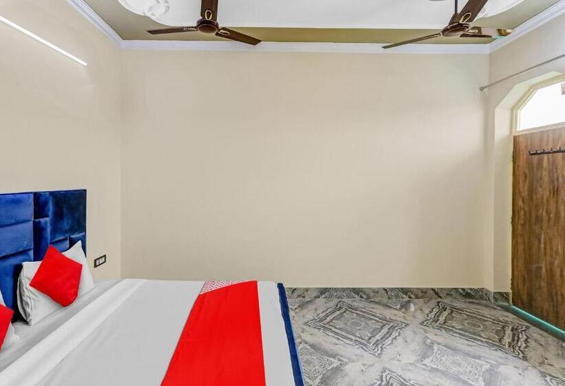 בית מלון כפרי Flagship Friends Guest House