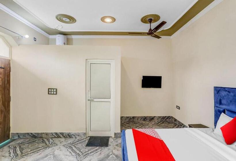 בית מלון כפרי Flagship Friends Guest House