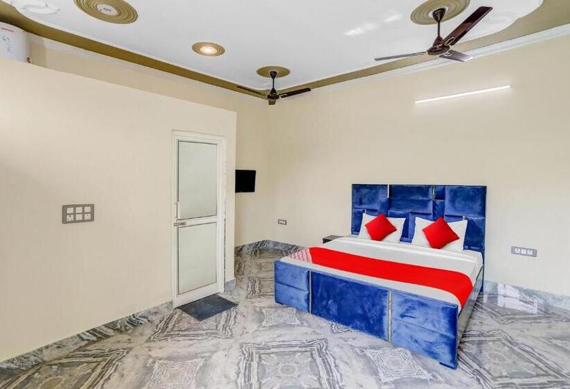 בית מלון כפרי Flagship Friends Guest House