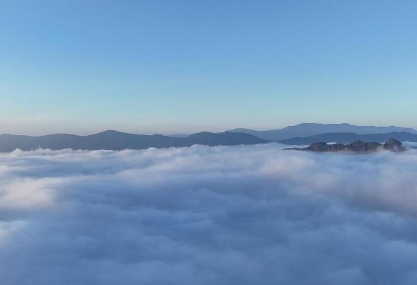 פנסיון Meesouk Guesthouse