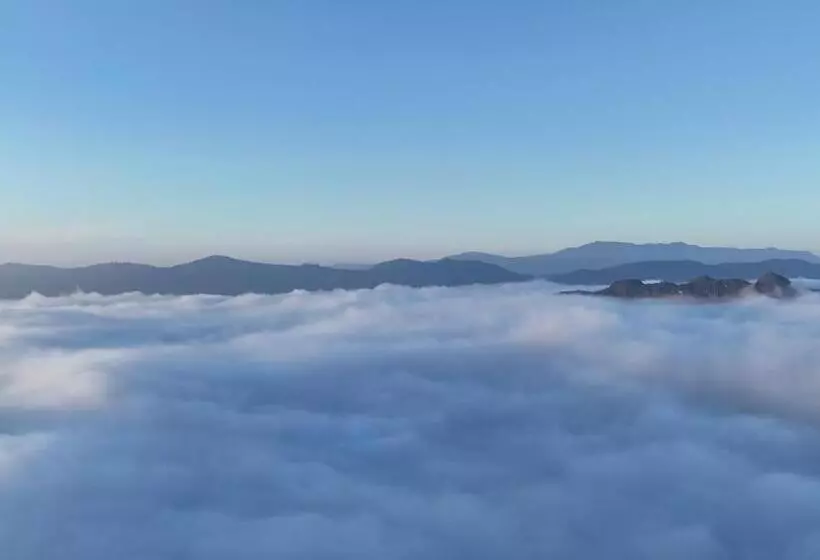 Majatalo Meesouk Guesthouse