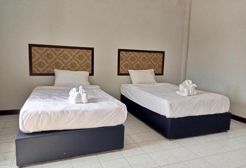 פנסיון Meesouk Guesthouse