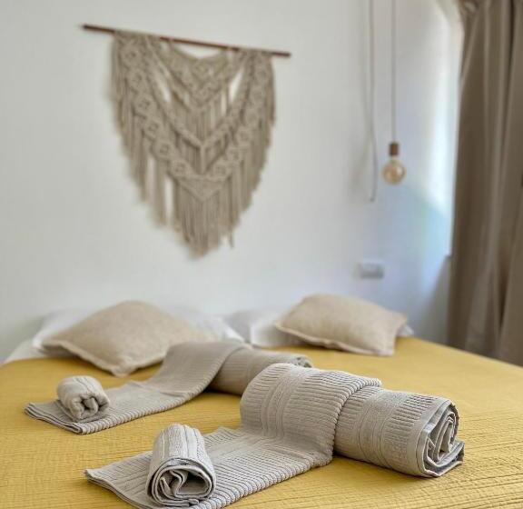 پانسیون Villa Morea & Rooms In Procida