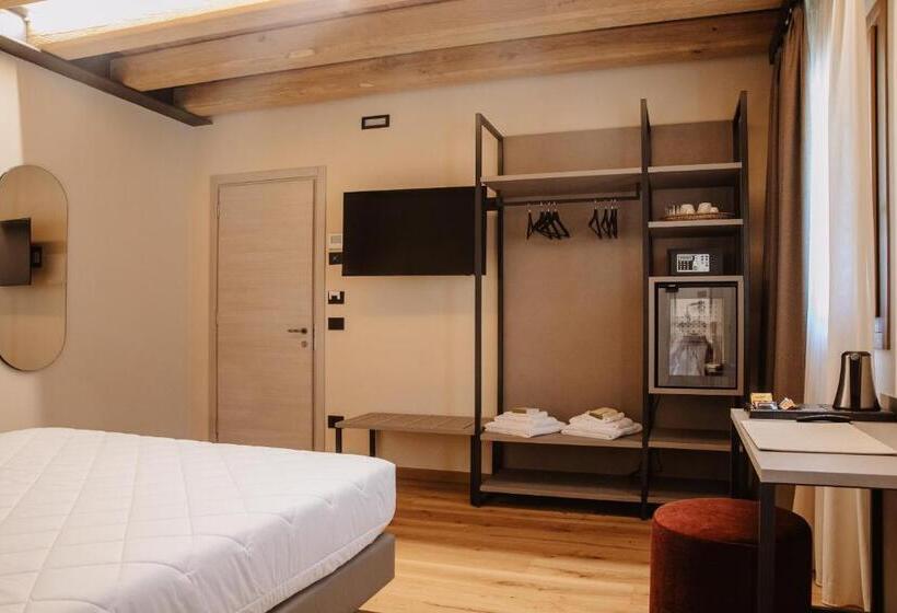 בית מלון כפרי Ca Lisel